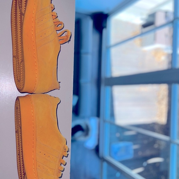 USED! RARE SIZE AND COLOR ADIDAS STAN SMITH “SHANGHAI” *WARN CONDITION* size 13 - Picture 2 of 9